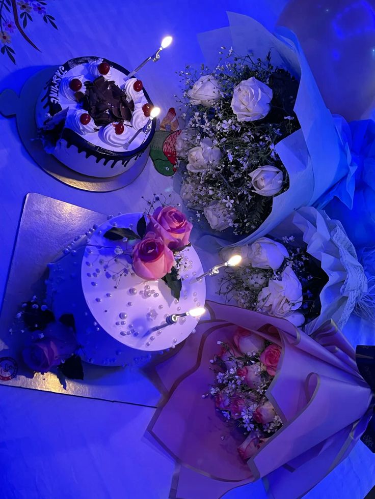 Bouquets & Cakes