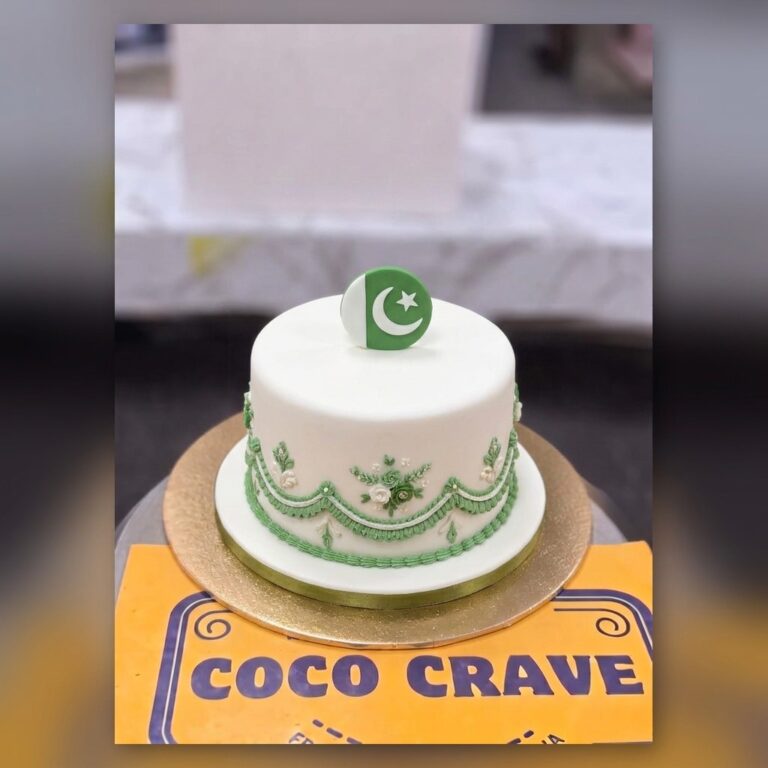 14th August Cakes in Lahore