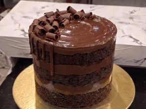 Brownie Cakes by Coco Crave — premium brownie cakes delivered in Lahore