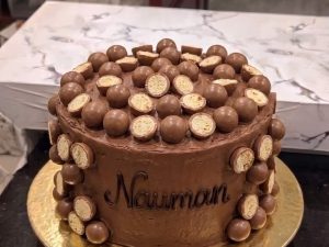 Chocolate Malt Cakes by Coco Crave — premium chocolate malt cakes delivered in Lahore
