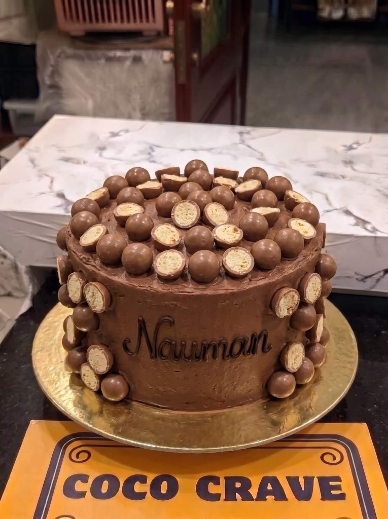 Chocolate Malt Cake in Lahore