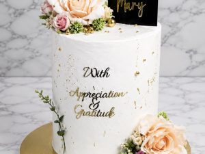Farewell Cakes by Coco Crave — premium farewell cakes delivered in Lahore