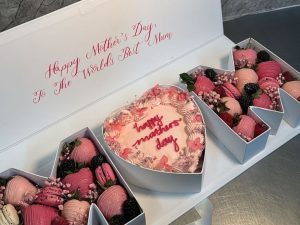 Gifts for Mom by Coco Crave — premium gifts for mom delivered in Lahore