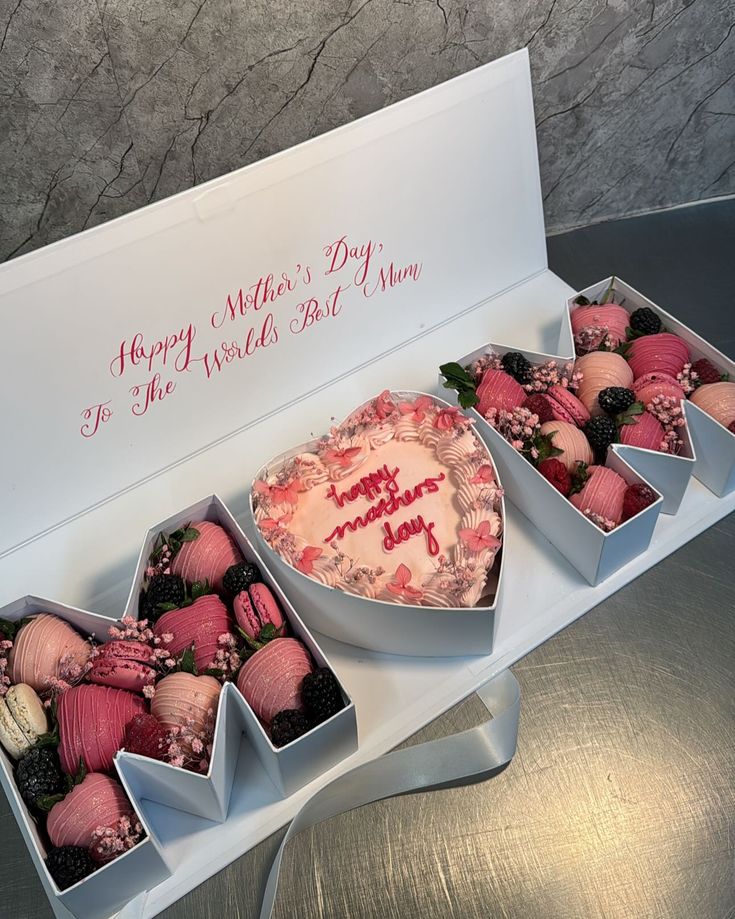 Gifts for Mom — Coco Crave Lahore Gifts for Mom by Coco Crave — premium gifts for mom delivered in Lahore