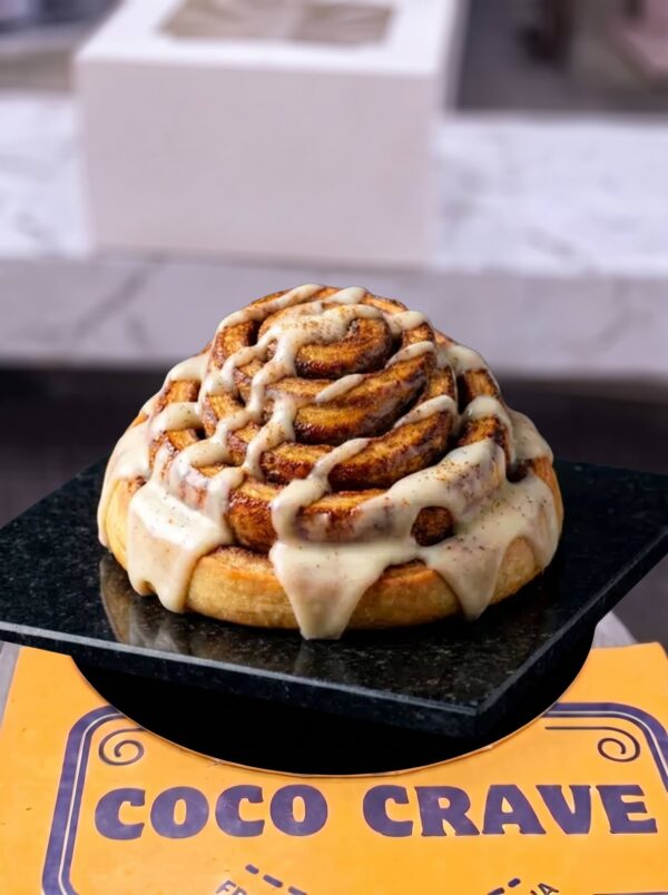 Classic Cinnamon Roll with Cream Cheese in Lahore — delivered in Lahore