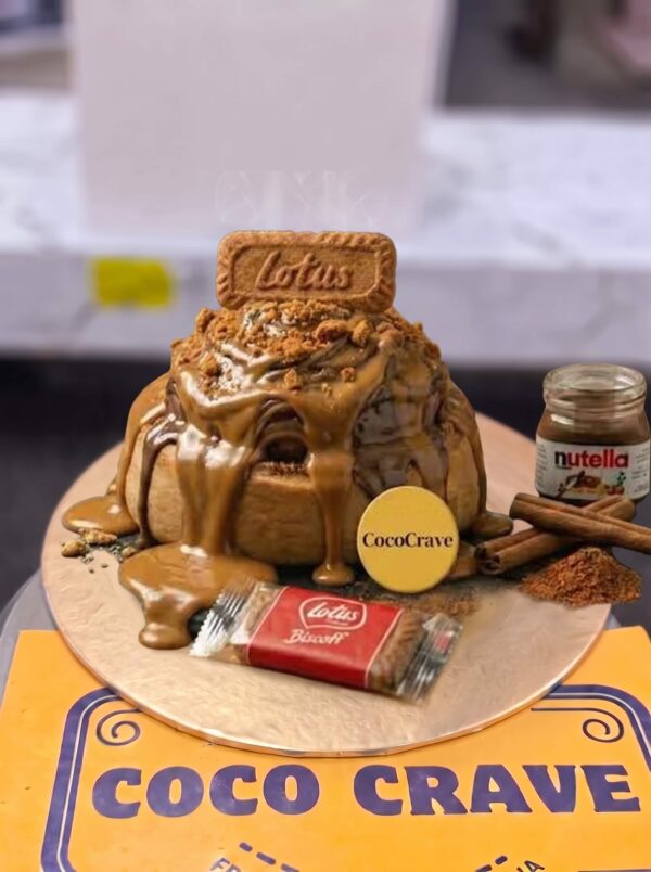 Lotus Biscoff and Nutella Loaded Cinnamon Roll in Lahore — delivered in Lahore