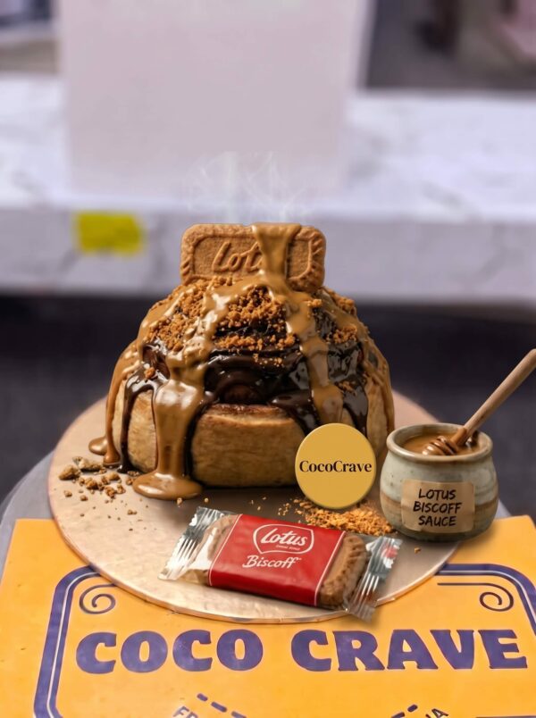 Chocolate and Lotus Biscoff Loaded Cinnamon Roll in Lahore — delivered in Lahore