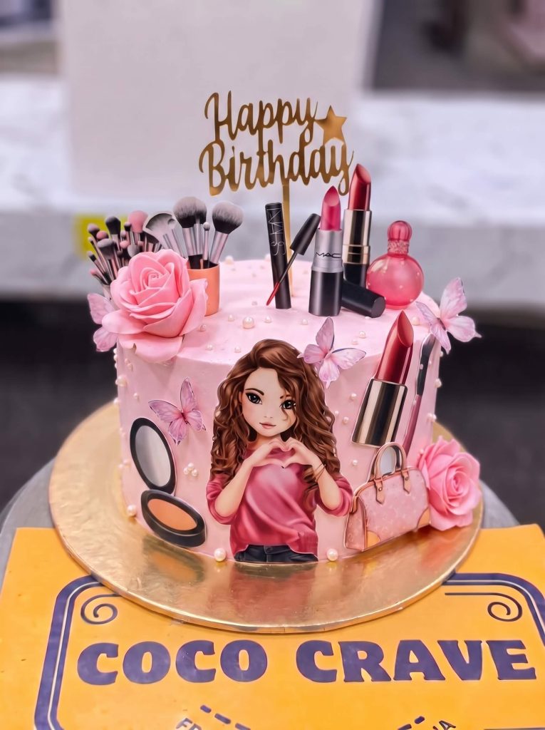 Barbie Fashion Girl Cake in Lahore