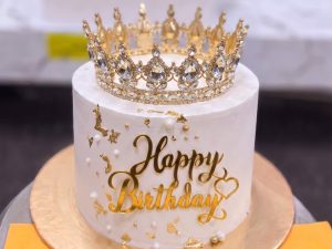 White Gold Leaf Crown Cake in Lahore — delivered in Lahore, Lahore