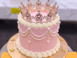 Pink Pearl Drape Crown Cake in Lahore — delivered in Lahore, Lahore