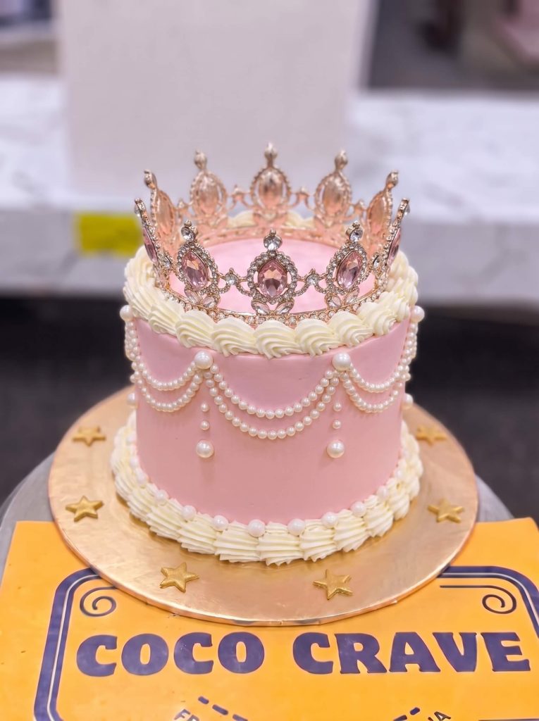 Pink Pearl Drape Crown Cake in Lahore