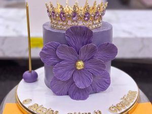 Purple Flower Crown Cake in Lahore — delivered in Lahore, Lahore