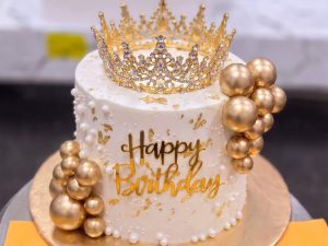 Gold Balloon Pearl Crown Cake in Lahore — delivered in Lahore, Lahore