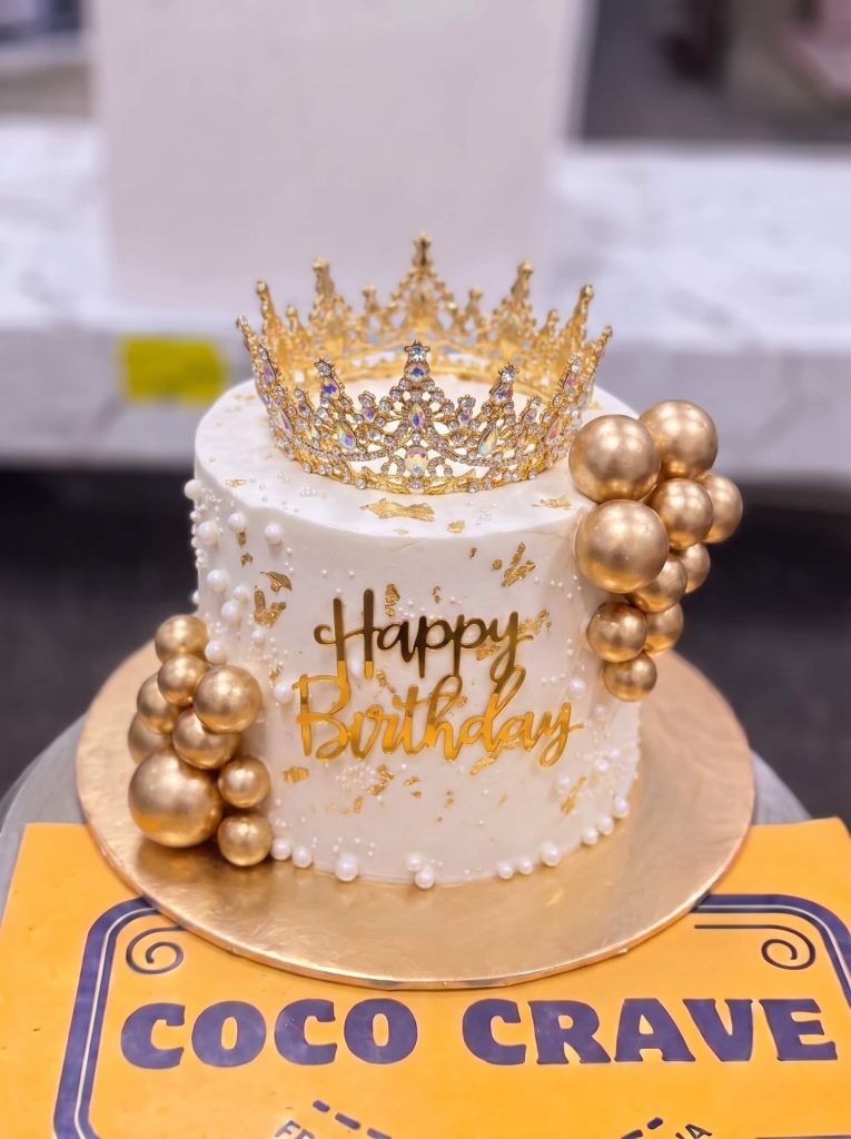 Gold Balloon Pearl Crown Cake in Lahore