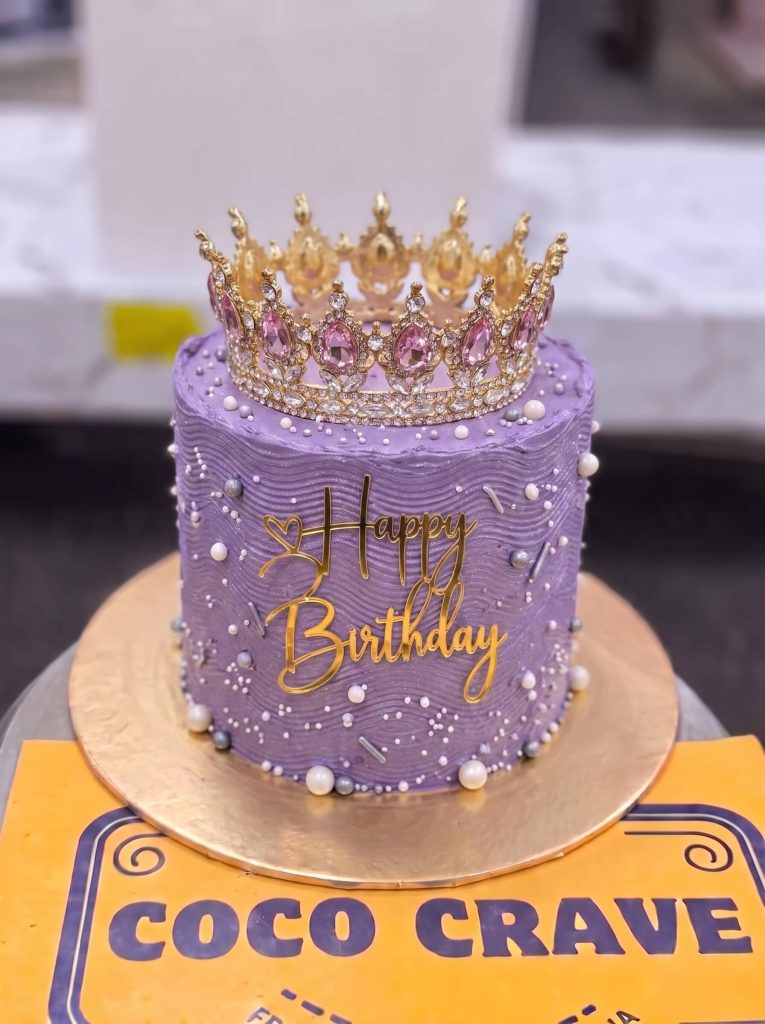 Lavender Pearl Crown Cake in Lahore