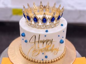 Blue Sapphire Crown Cake in Lahore — delivered in Lahore, Lahore