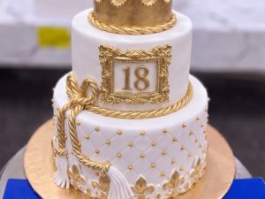 White Gold Eighteen Crown Cake in Lahore — delivered in Lahore, Lahore