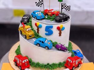 Cars and Traffic Cake in Lahore