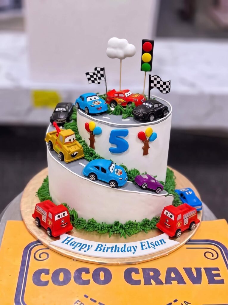 Cars and Traffic Cake in Lahore