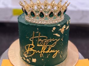 Emerald Green Gold Leaf Crown Cake in Lahore — delivered in Lahore, Lahore
