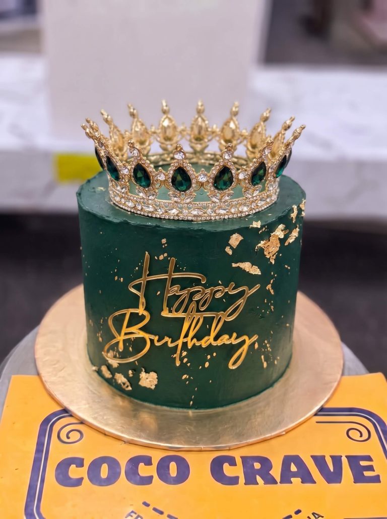 Emerald Green Gold Leaf Crown Cake in Lahore