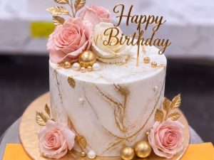 Marble Rose Crown Cake in Lahore — Cococrave Lahore