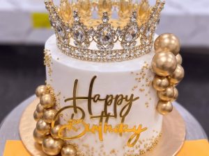 Gold Balloon Crown Cake in Lahore — delivered in Lahore, Lahore