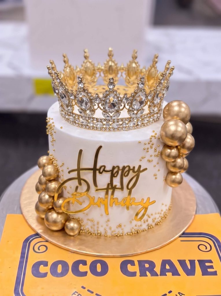 Gold Balloon Crown Cake in Lahore