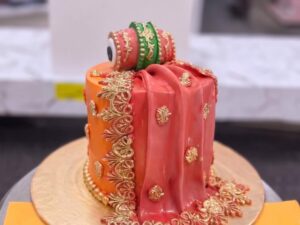 Mehndi Dholki Cake in Lahore