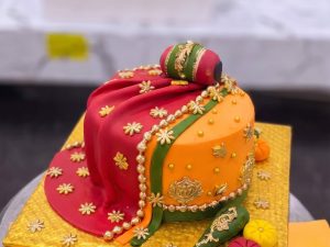 Maroon & Orange Dupatta Mehndi Cake in Lahore — delivered in Lahore, Lahore