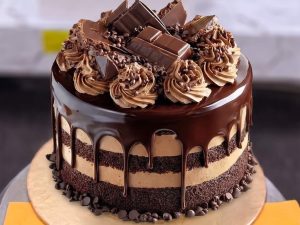 Chocolate Mousse Cakes by Coco Crave — premium chocolate mousse cakes delivered in Lahore