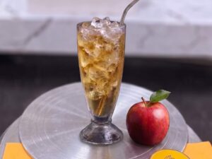 Iced Apple Juice in Lahore by CocoCrave.pk