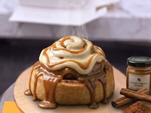 Vanilla Caramel Cream Cheese Cinnamon Roll in Lahore by CocoCrave.pk