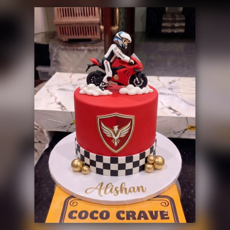 Bike Cake in Lahore