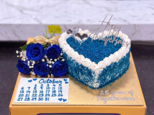 Blue Heart Anniversary Cake with White Roses in Lahore