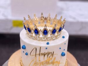 Blue Sapphire Crown Cake in Lahore
