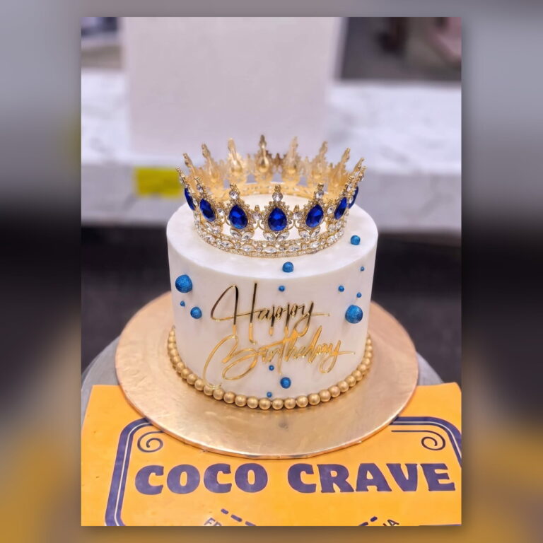 Blue Sapphire Crown Cake in Lahore