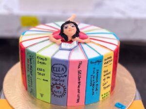 Book Lover Cake for Girls in Lahore