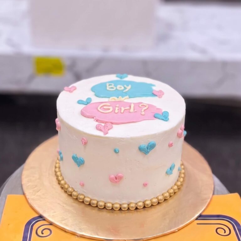 Boy or Girl Gender Reveal Cake in Lahore