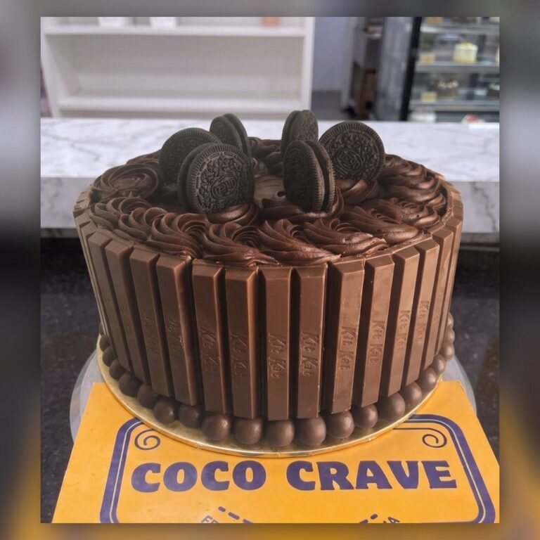 Chocolate Cookie and KitKat Cake in Lahore