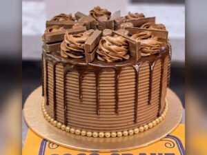 Chocolate Cream Shavings Birthday Cake in Lahore