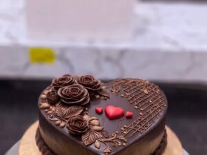 Chocolate Heart Cake in Lahore