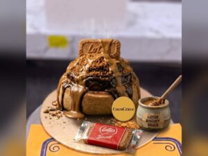 Chocolate and Lotus Biscoff Loaded Cinnamon Roll in Lahore — delivered in Nfc Housing Society, Lahore