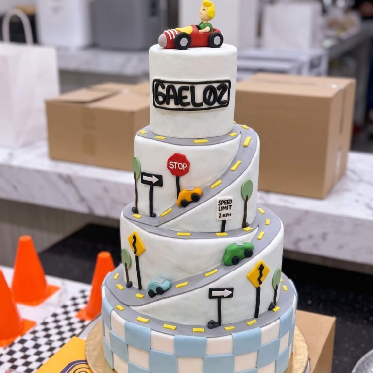 Construction Road Work Cake in Lahore