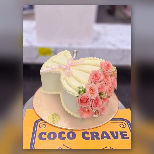 Cream Heart Cake with Pink Roses in Lahore — delivered in Lake City, Lahore