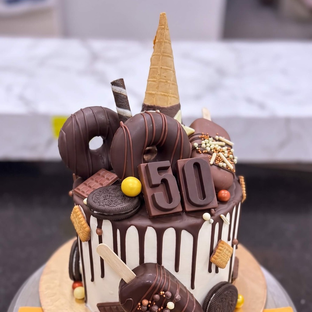 Barbie Butterfly Galaxy Cake in Lahore — Cococrave Lahore