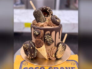 Golden Chocolate Coffee Cake in Lahore