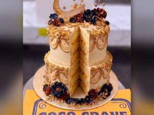 Golden Moon and Stars Coffee Cake in Lahore — CocoCrave.pk Lahore