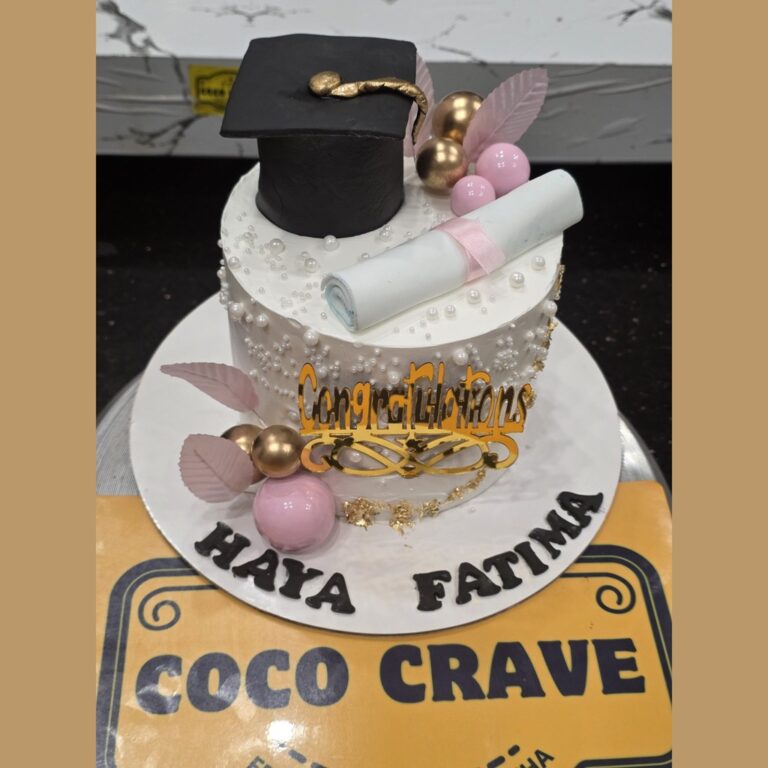 Custom Graduation Cakes Design Cake Delivery Lahore - CocoCrave.pk