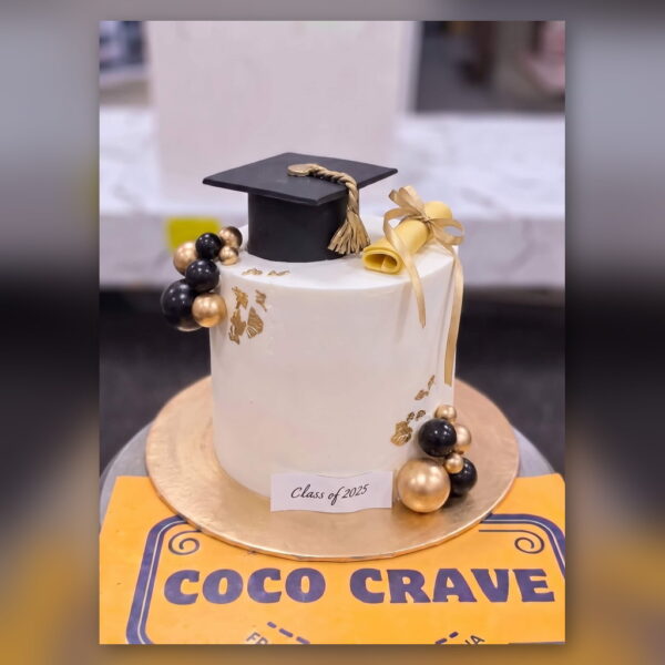 Graduation Cap Cake in Lahore — delivered in Sabzazar, Lahore
